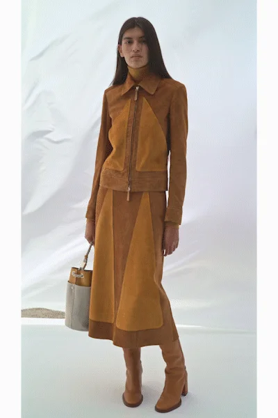 Look 16